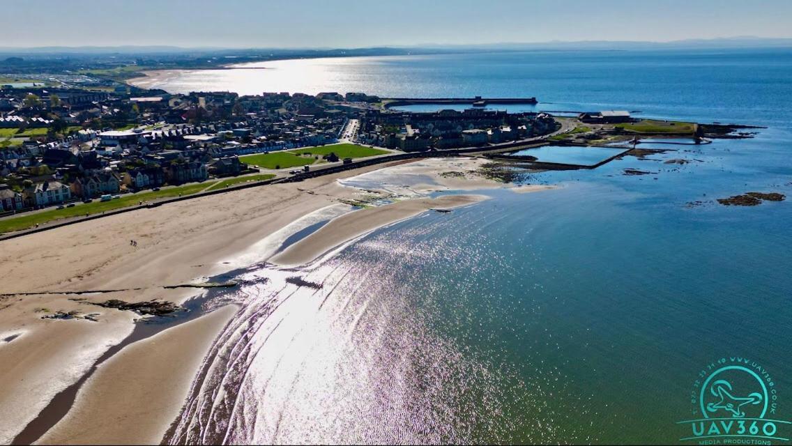 South Beach Apartment Ardrossan Esterno foto